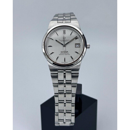 35mm • 1971 Vintage Omega Constellation Chronometer ref-168.0055 Cal.1011